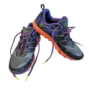 New Balance 110v2 Trail Hiking‎ Sneakers Women’s 10 Purple Orange